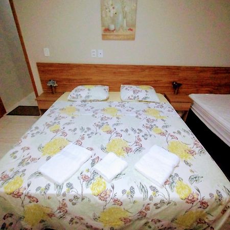 Pouso Oliveira Suites Sao Joao Batista do Gloria Ngoại thất bức ảnh