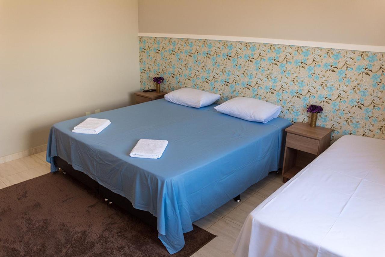 Pouso Oliveira Suites Sao Joao Batista do Gloria Ngoại thất bức ảnh