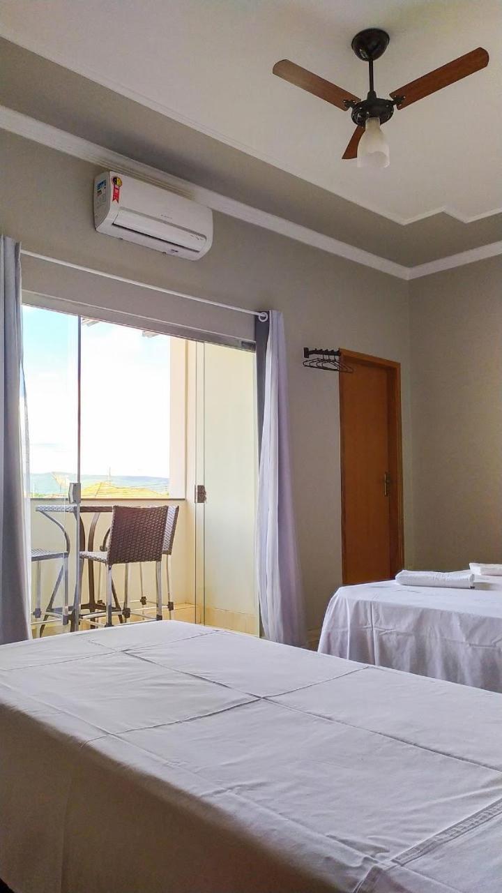 Pouso Oliveira Suites Sao Joao Batista do Gloria Ngoại thất bức ảnh